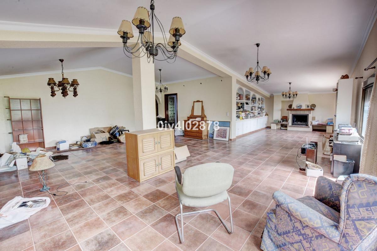 Villa for Sale in Málaga