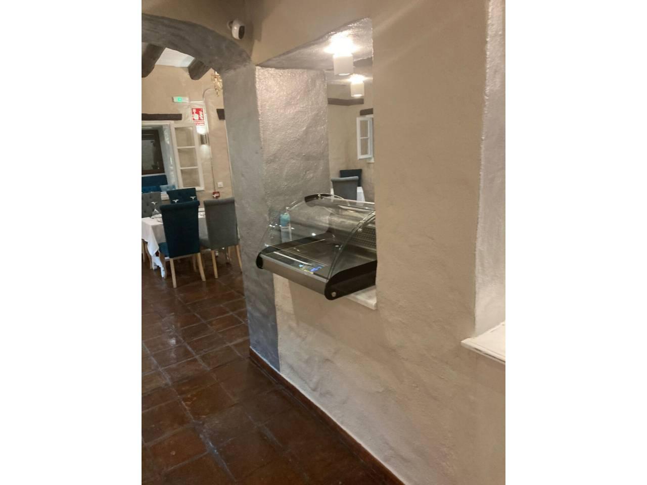 Premise for Sale in Estepona