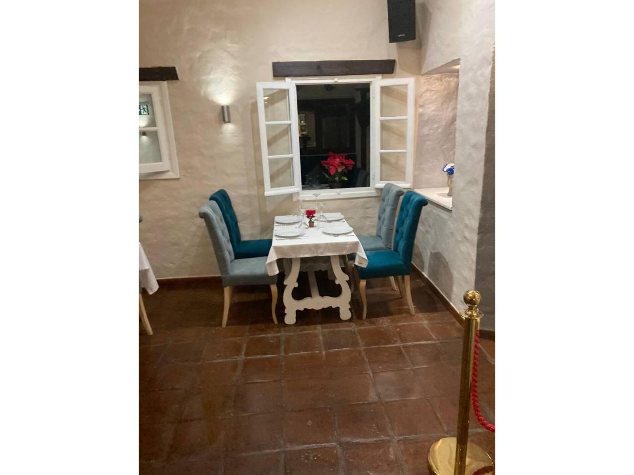 Premise for Sale in Estepona