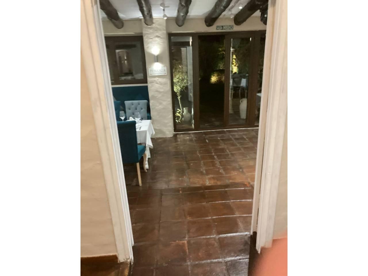 Premise for Sale in Estepona