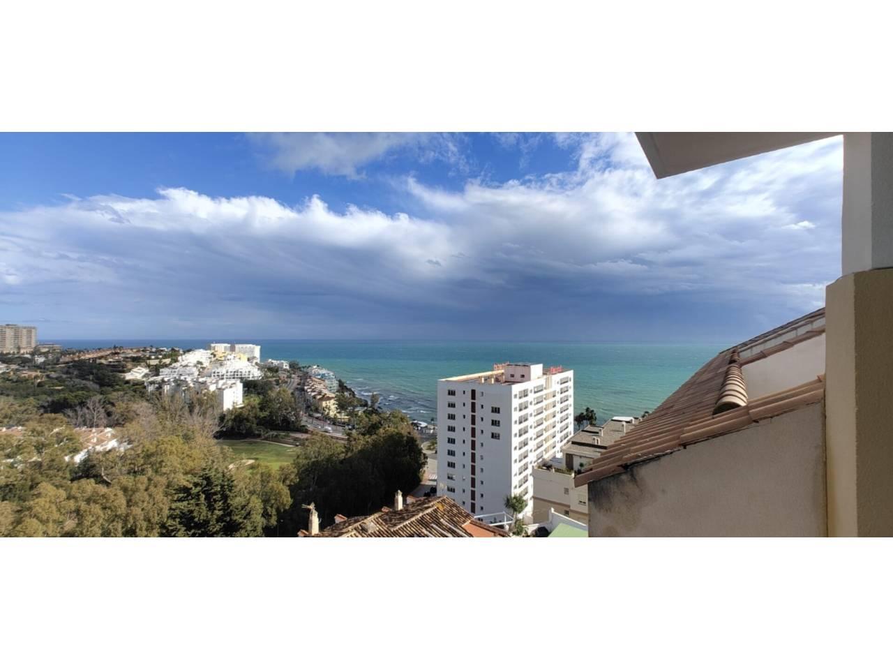 Penthouse for Sale in Benalmádena