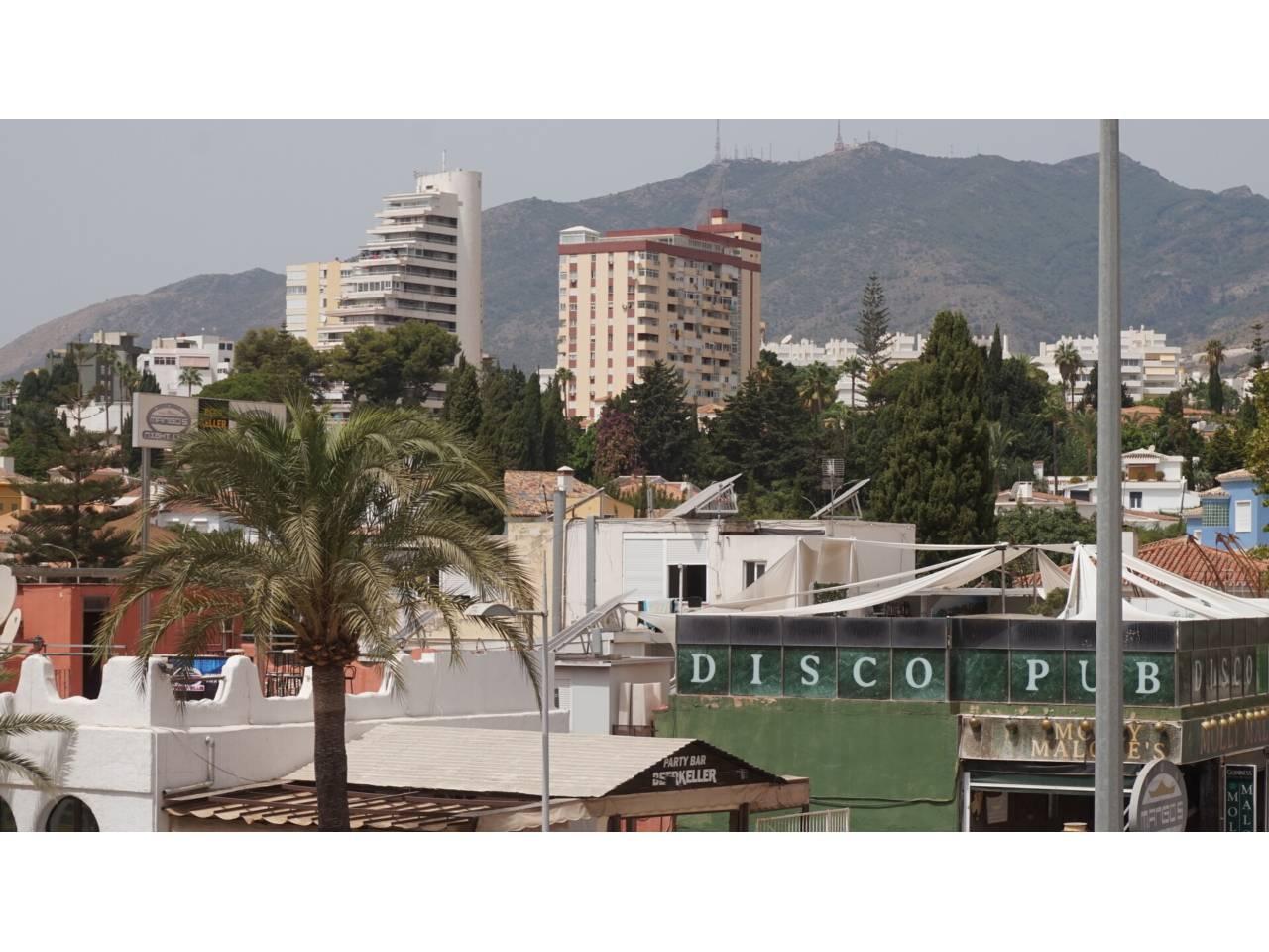 Flat for Rent in Benalmádena