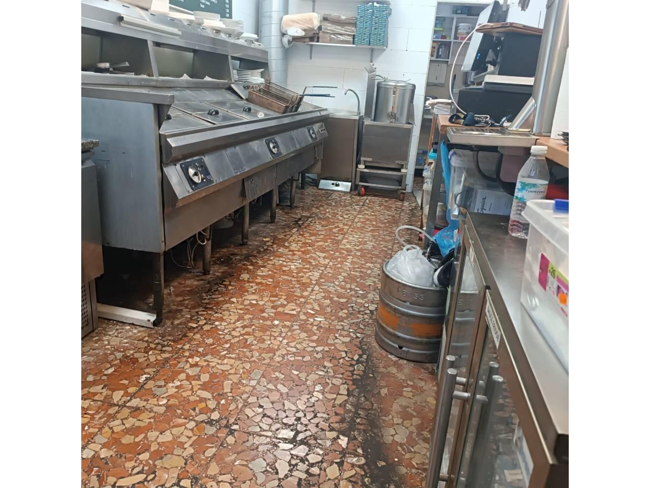 Premise for Sale in Benalmádena