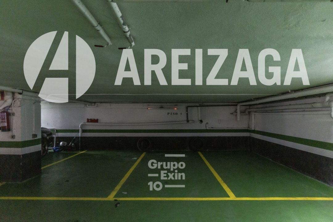 Flat for Sale in San Sebastián