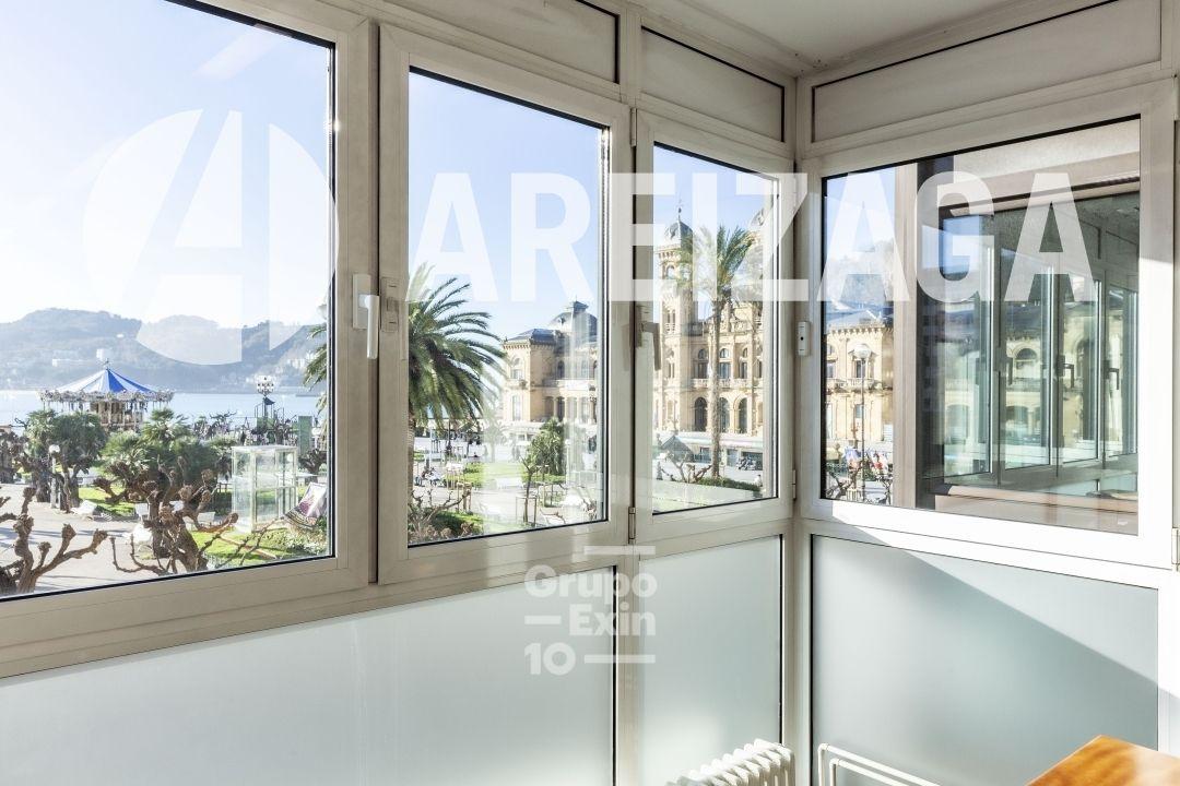 Flat for Sale in San Sebastián