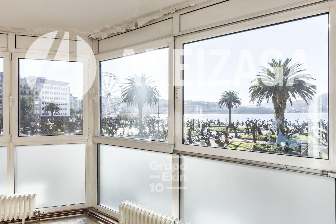 Flat for Sale in San Sebastián