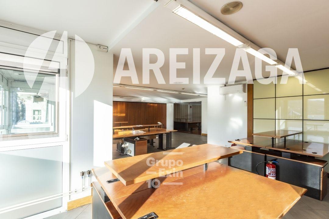 Flat for Sale in San Sebastián
