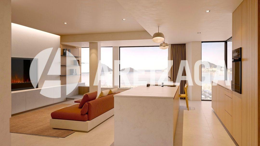 Flat for Sale in San Sebastián