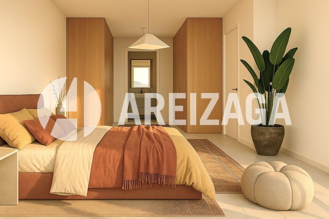 Flat for Sale in San Sebastián