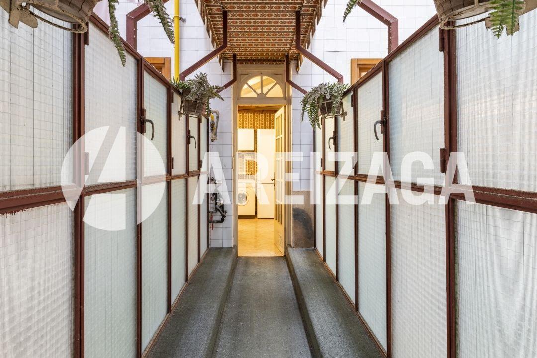 Flat for Sale in San Sebastián