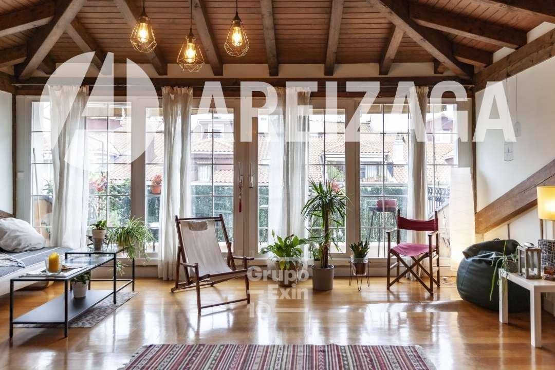 Flat for Sale in San Sebastián