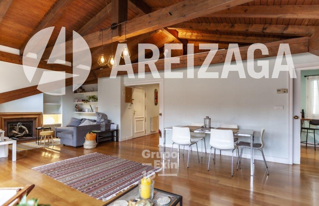 Flat for Sale in San Sebastián