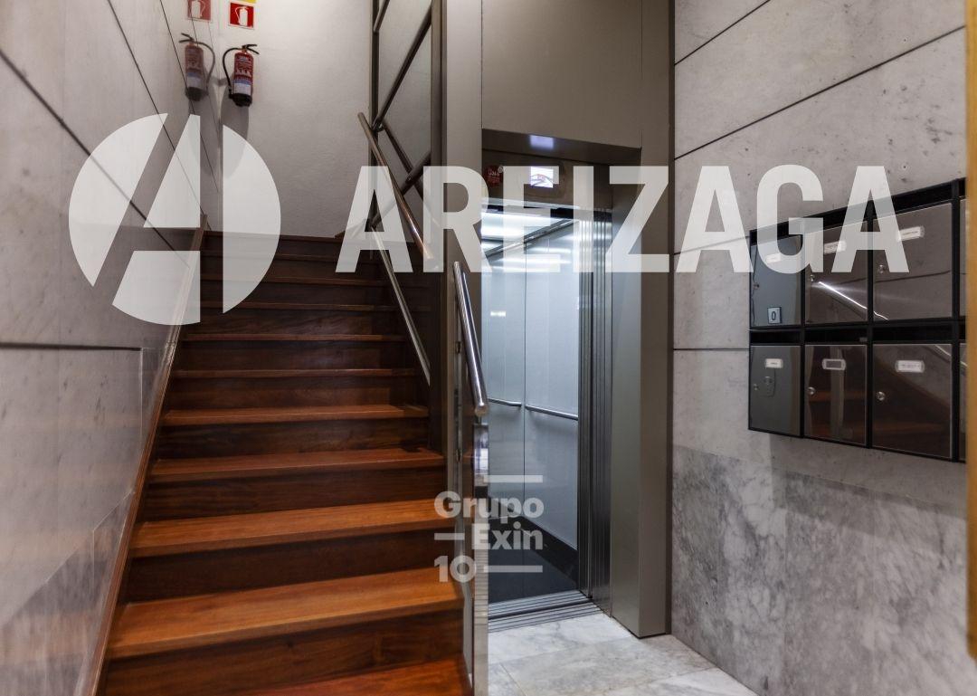 Flat for Sale in San Sebastián
