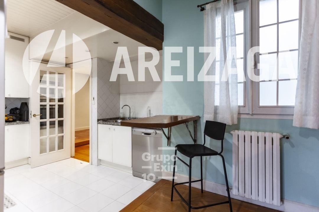 Flat for Sale in San Sebastián
