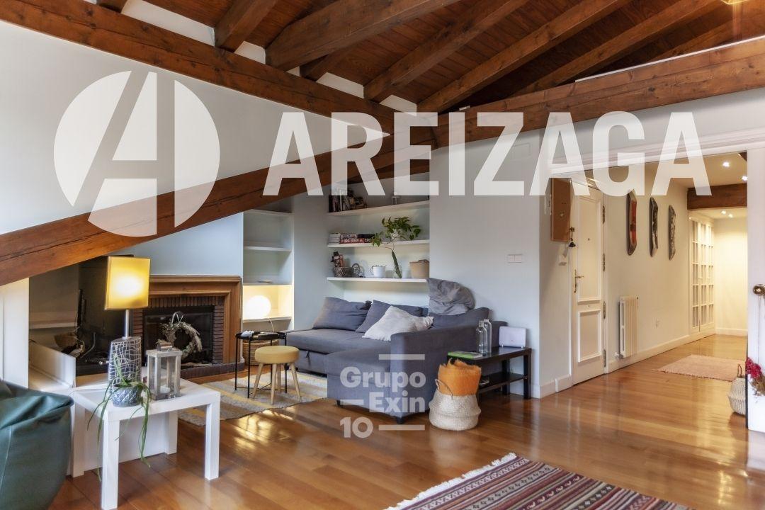 Flat for Sale in San Sebastián