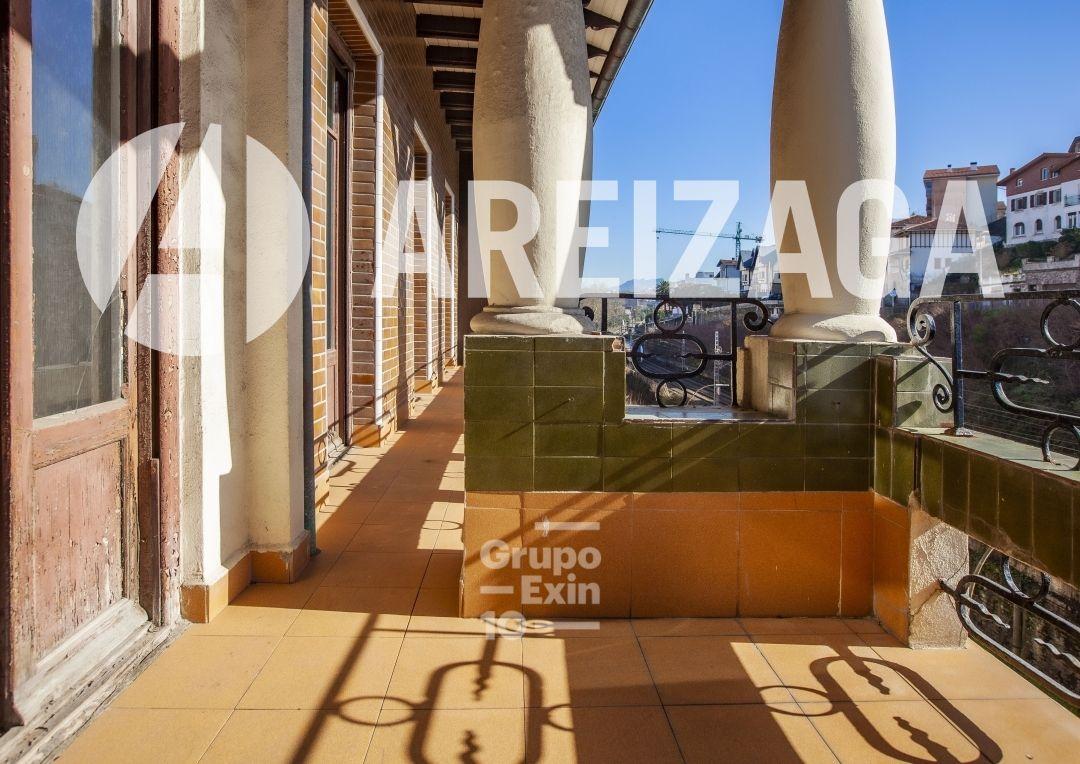 Flat for Sale in San Sebastián