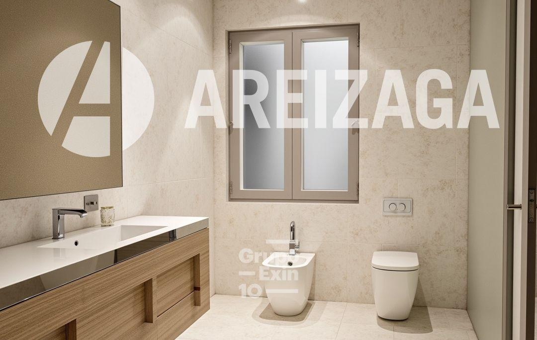 Flat for Sale in San Sebastián