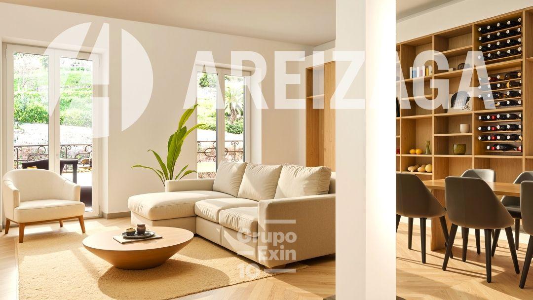 Flat for Sale in San Sebastián
