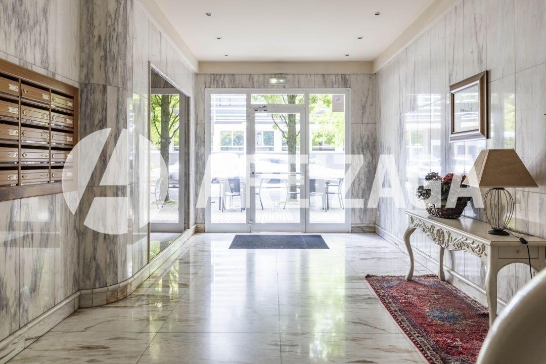 Flat for Sale in San Sebastián