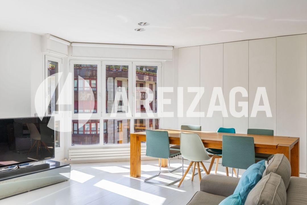 Flat for Sale in San Sebastián