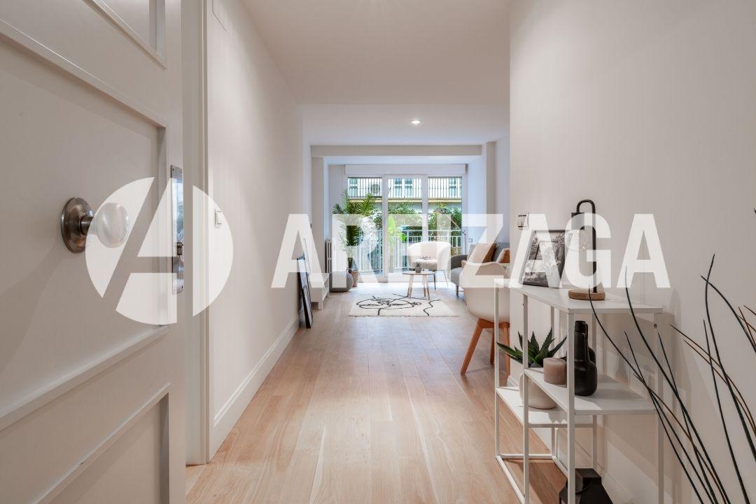 Flat for Sale in San Sebastián