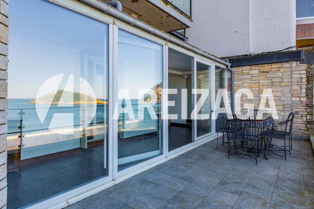 Flat for Sale in San Sebastián