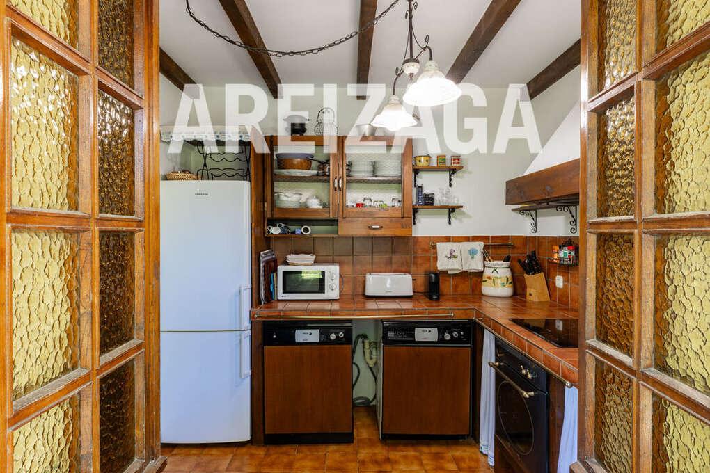 Chalet for Sale in Astigarraga