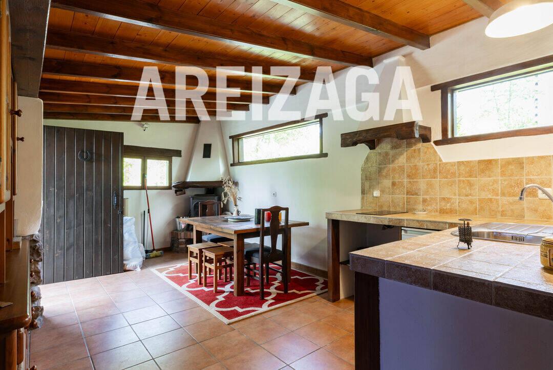 Chalet for Sale in Astigarraga