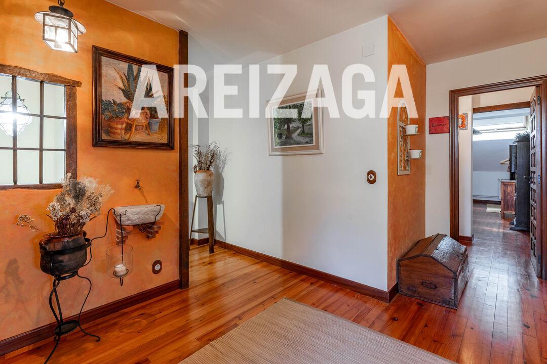 Chalet for Sale in Astigarraga