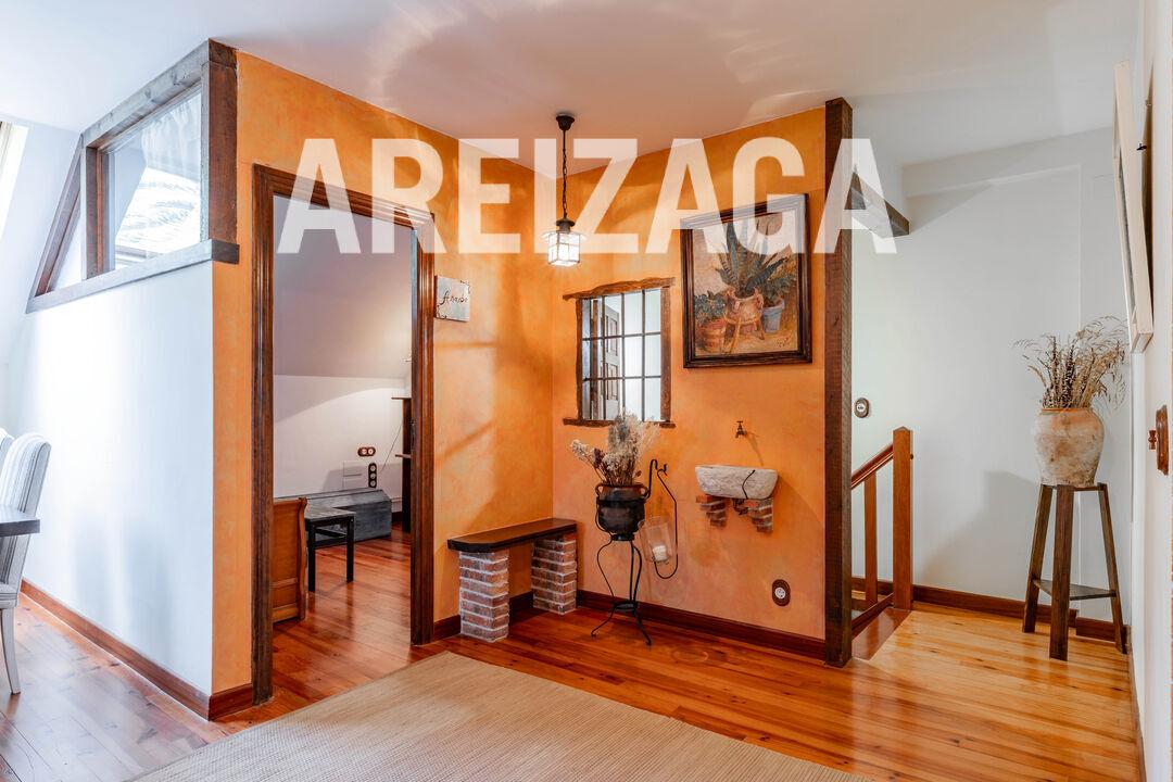 Chalet for Sale in Astigarraga