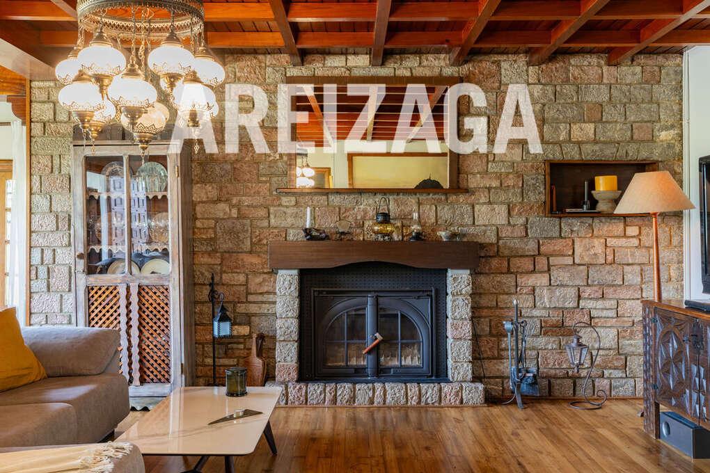 Chalet for Sale in Astigarraga