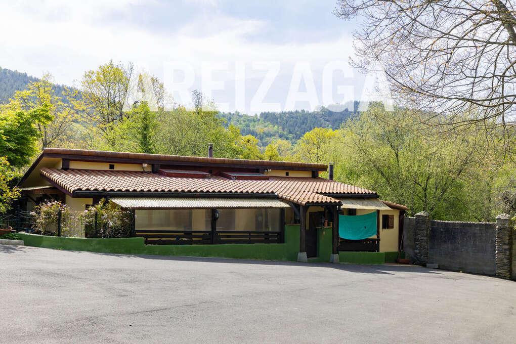Chalet for Sale in Astigarraga