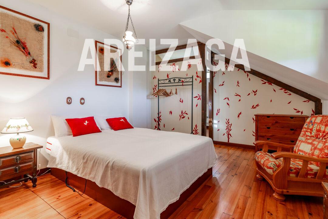 Chalet for Sale in Astigarraga