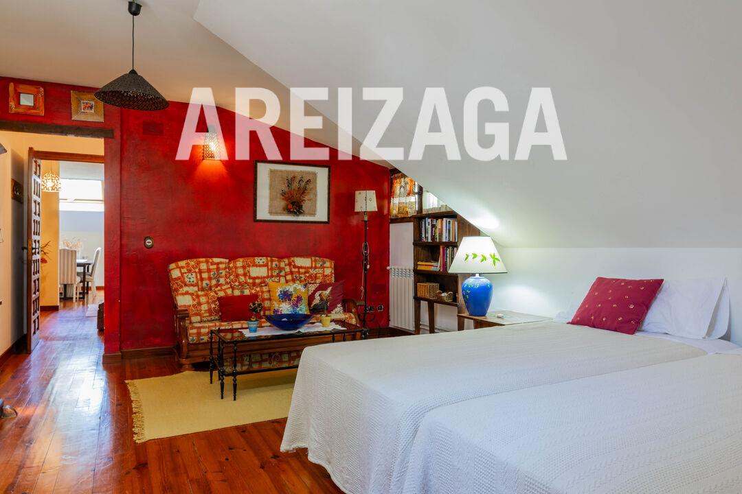 Chalet for Sale in Astigarraga