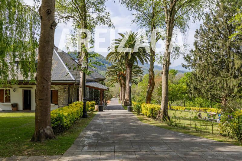 Chalet for Sale in Astigarraga