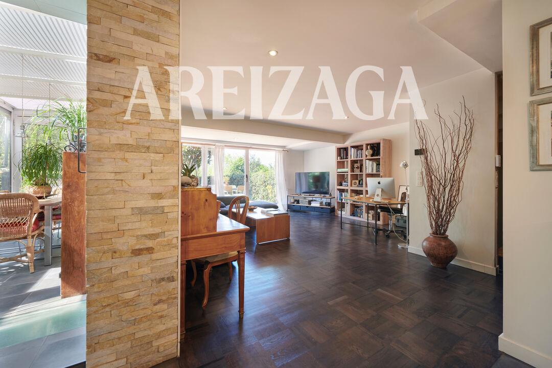 Flat for Sale in San Sebastián