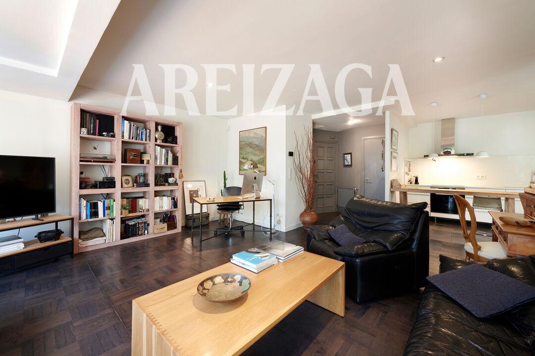 Flat for Sale in San Sebastián