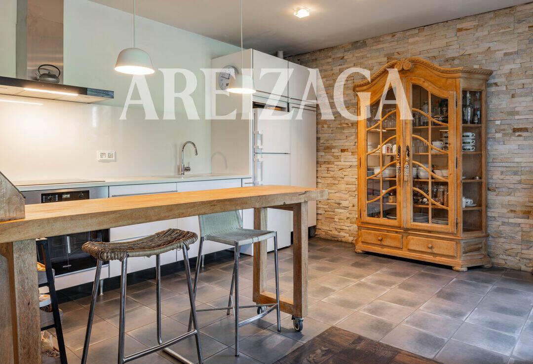 Flat for Sale in San Sebastián