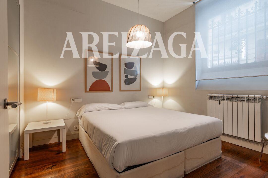 Flat for Sale in San Sebastián