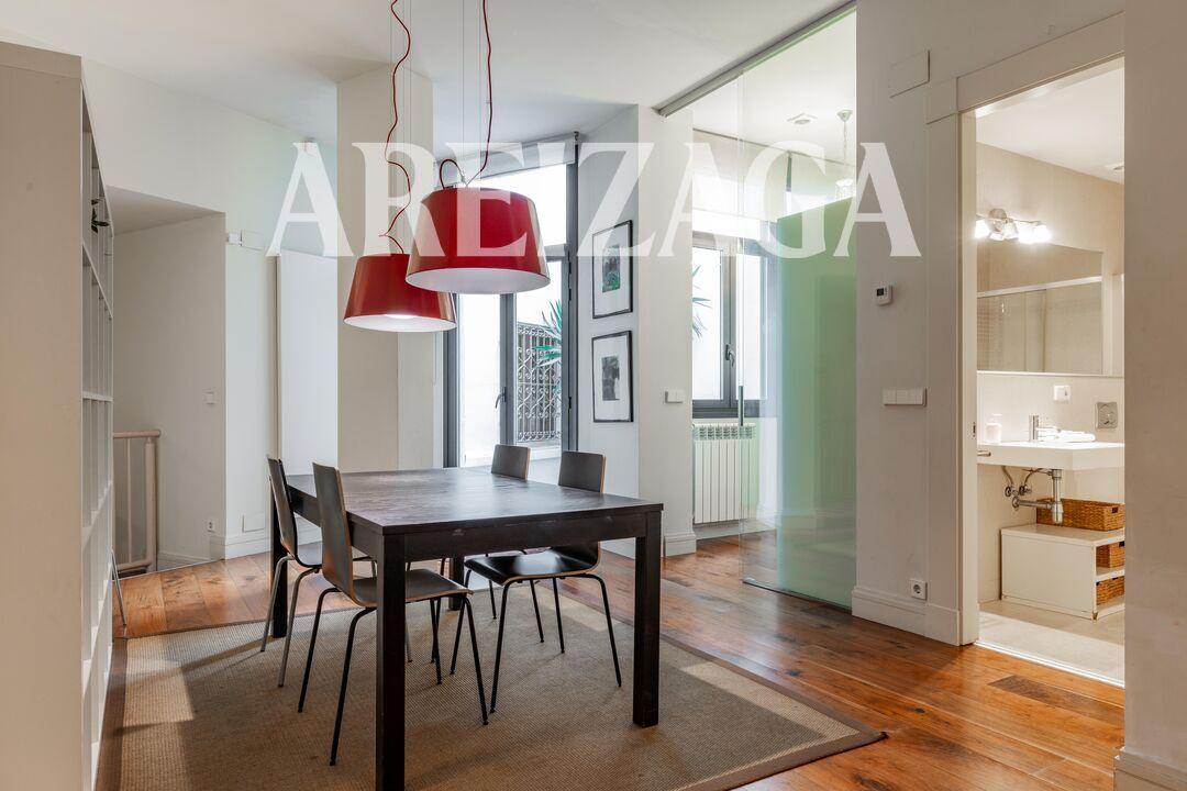 Flat for Sale in San Sebastián