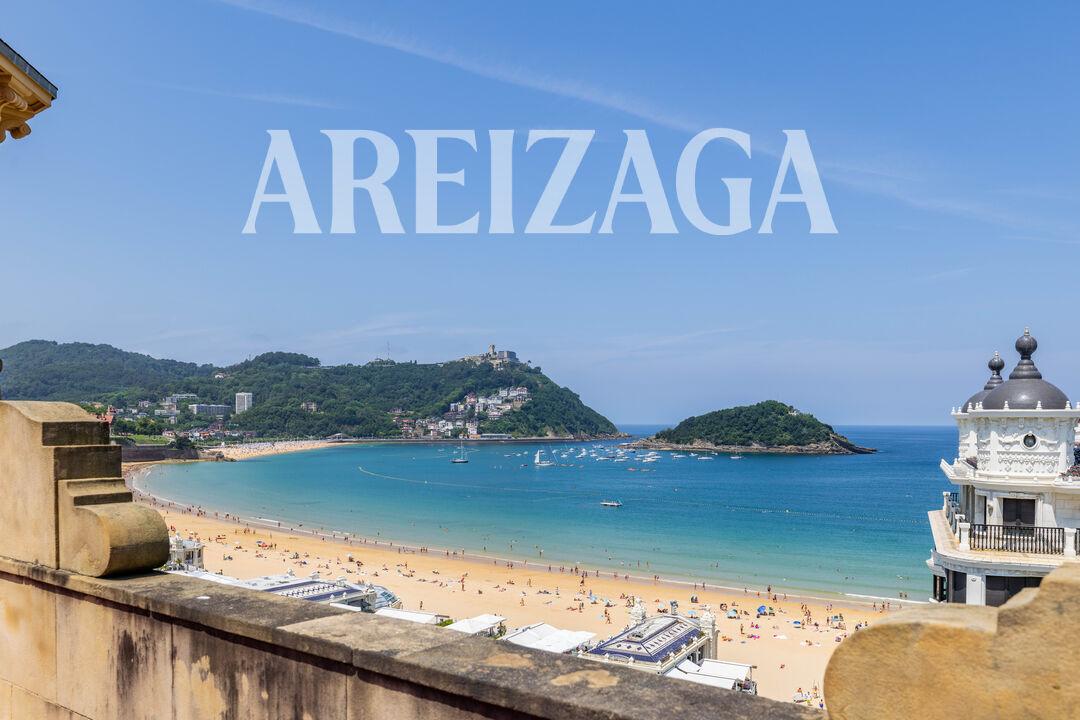 Flat for Sale in San Sebastián