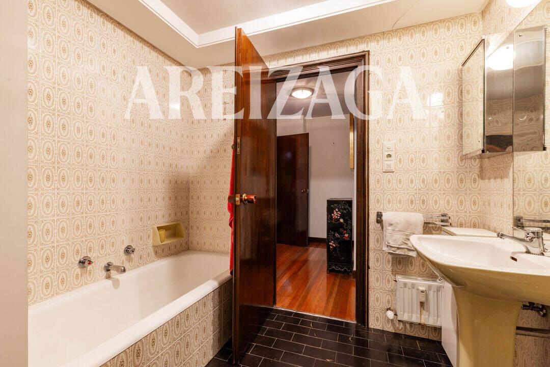 Piso en Venta en San Sebastián