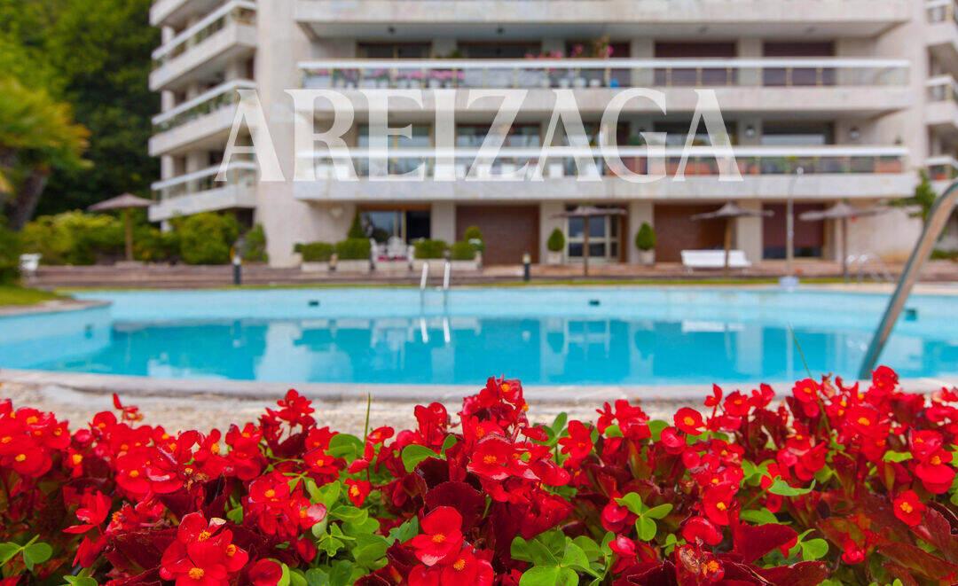 Flat for Sale in San Sebastián