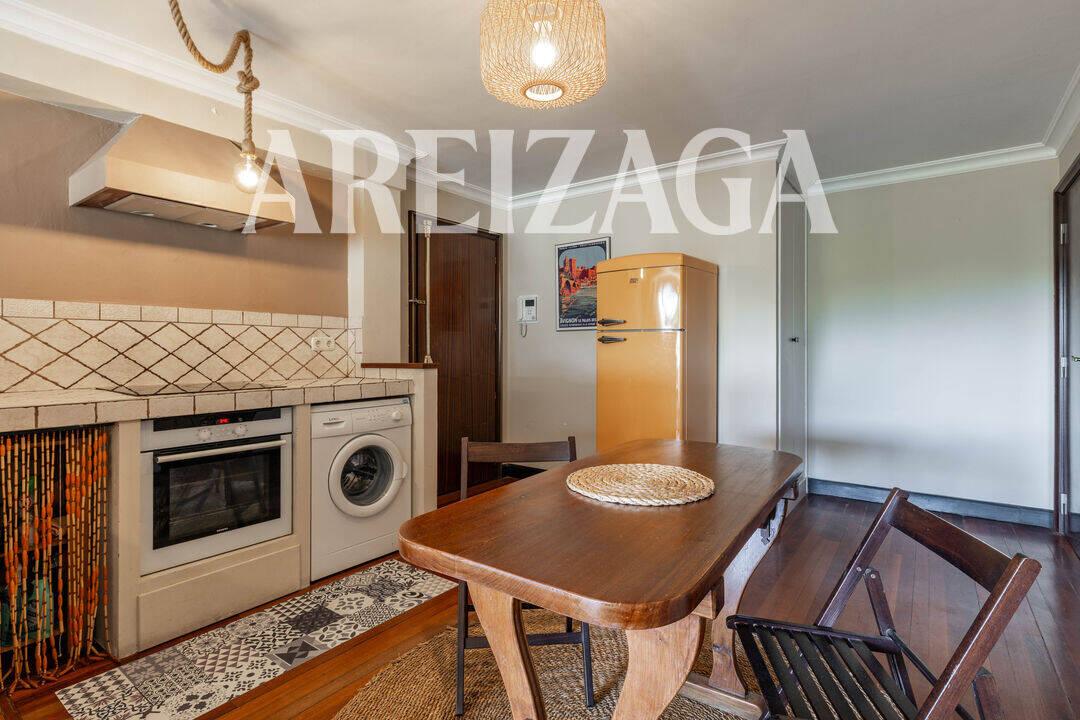 Flat for Sale in San Sebastián