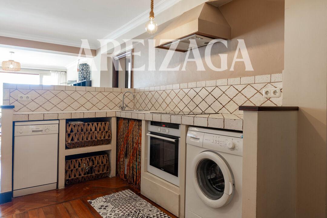 Flat for Sale in San Sebastián