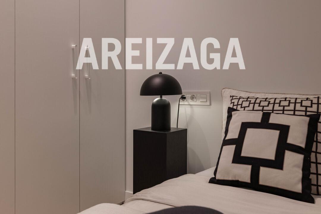 Flat for Sale in San Sebastián