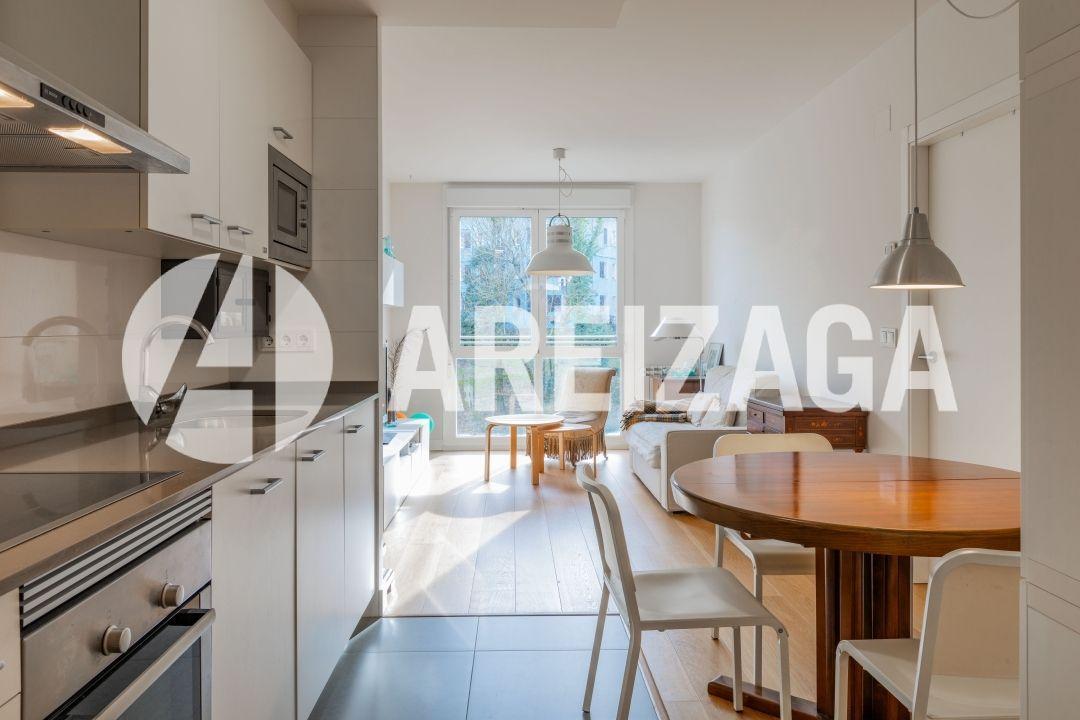 Flat for Sale in San Sebastián