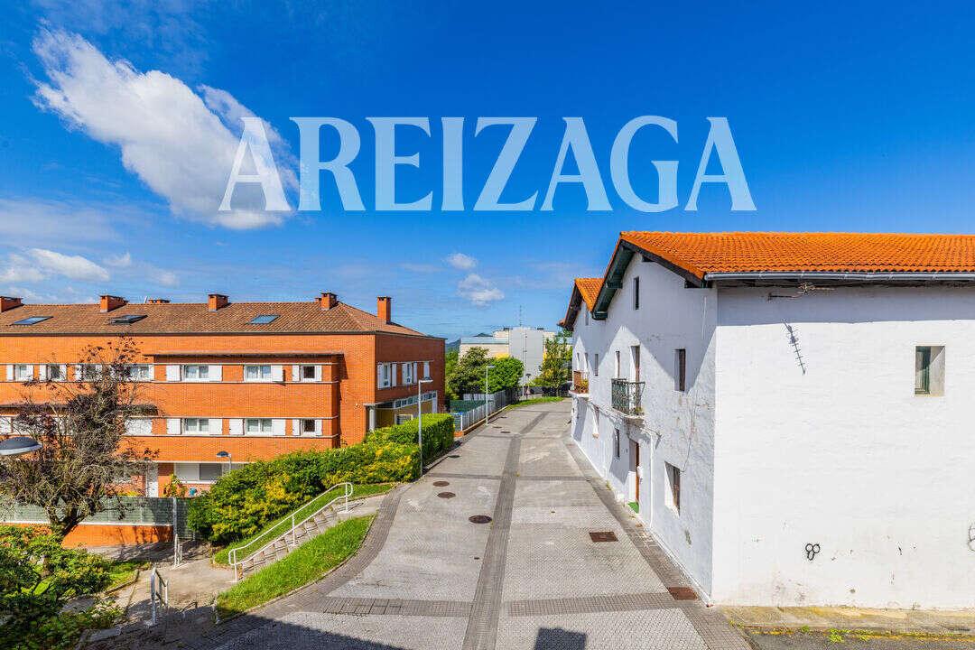 Adosado en Venta en San Sebastián