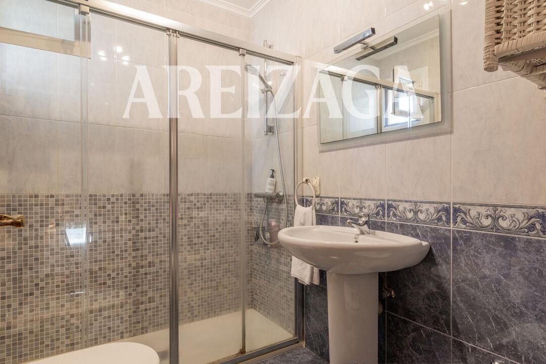 Adosado en Venta en San Sebastián