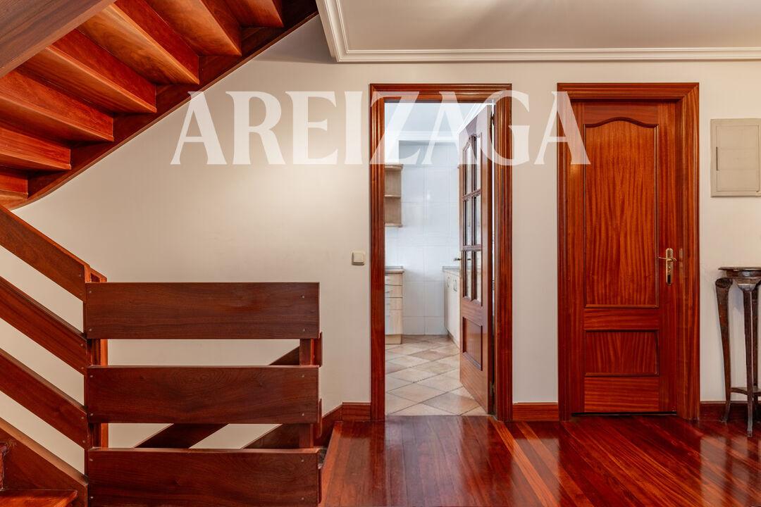 Adosado en Venta en San Sebastián